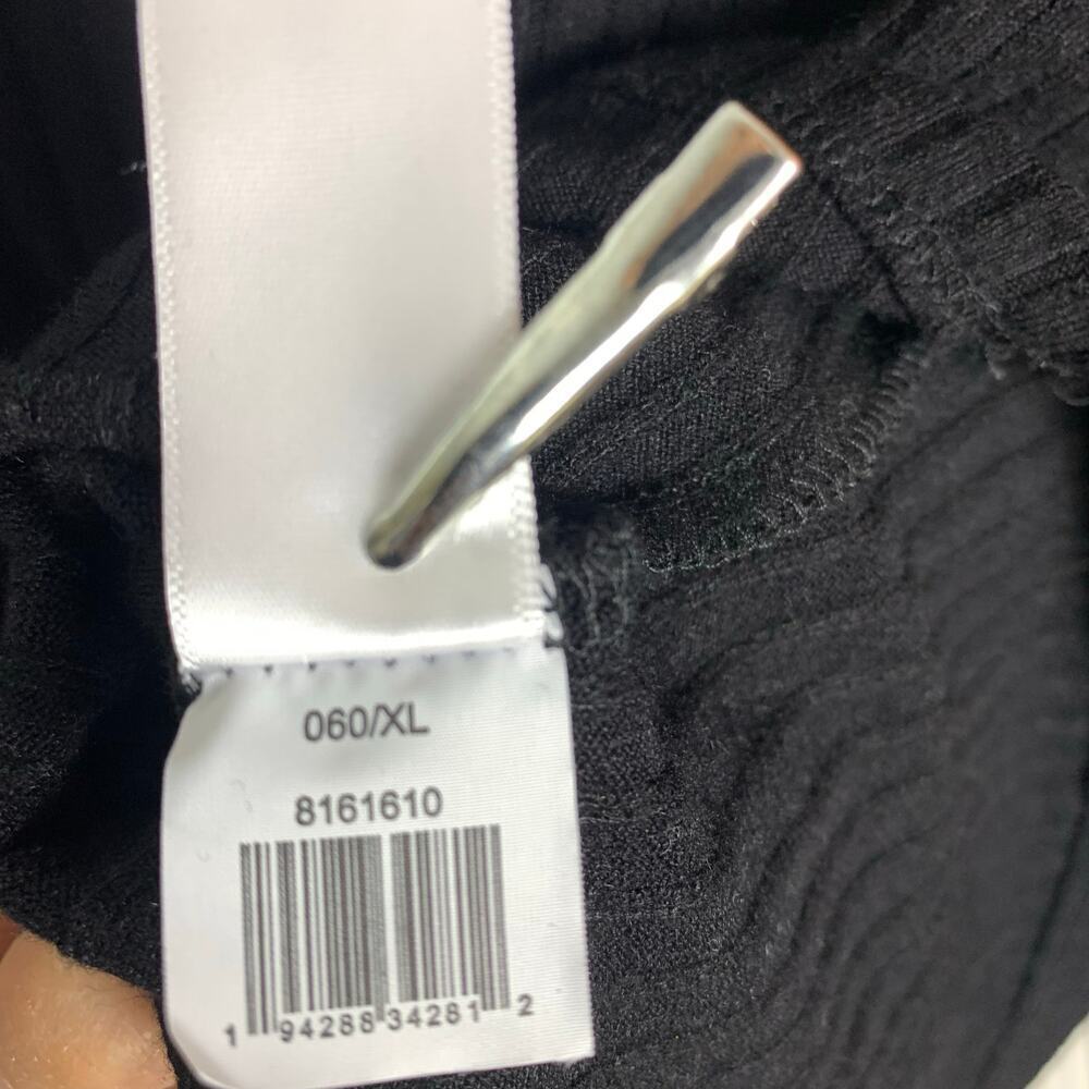 1. STATE Black Rib Knit Cut-Out V-Neck Top NWT Size XL - Picture 8 of 8